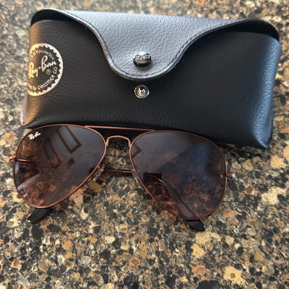 Beautiful brown Raybans